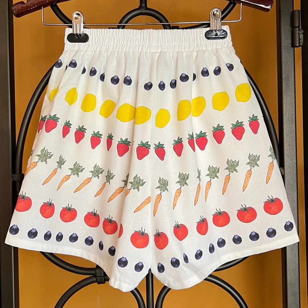 YLLW THE LABEL Market Linen Shorts - Picture 3 of 14